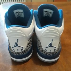 Jordan 3 retro true blue 2011